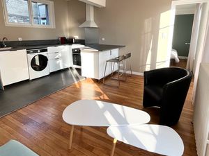 T2 Meublé Lumineux - 43m² - Coeur du Bouchon - Refait à neuf