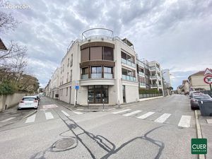 Appartement 3 pièces 79 m²