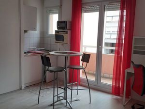 Studio blaise pascal droit la rotonde droit lettres eco balcon