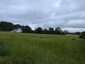 Appartement 848 m² Garchizy