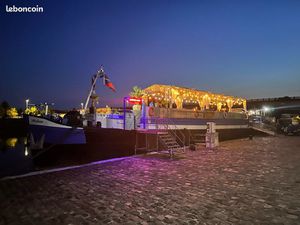 Péniche habitation et événementielle