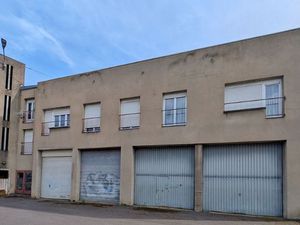 Dépôt / Local d’activité 147 m²