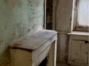 Studio à rénover Paris 20