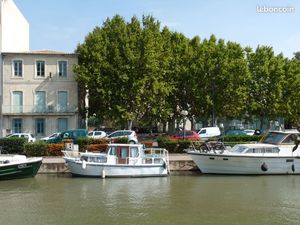 Loue beaux bureaux de 20 m² à 50 m² très agréables  idéalement placés  à deux pas du centr
