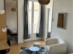 T1 meublé avec parking