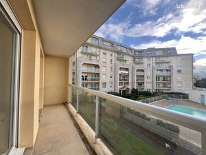 Appartement T2 nu  34m2  Mérignac Arlac