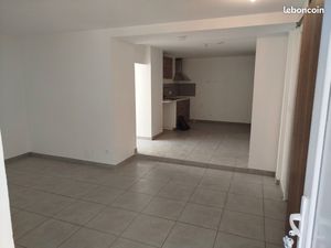 Appartement 2 pièces centre village