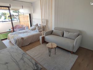 Studio meublé lumineux et avec terrasse Artig