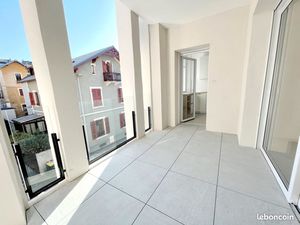 Appartement T3 hyper centre