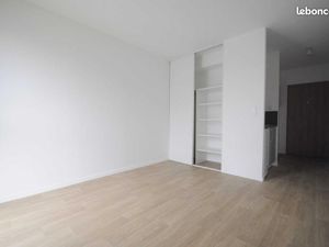 Studio 1 pièce 18 m²