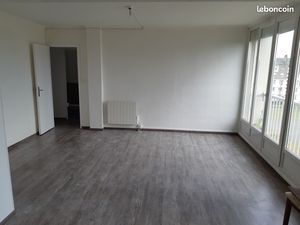 Appartement F3 67 m2 résidence champ des oiseaux