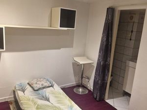 Studio meublé 15 m² – Cergy (Place du Montoir) – 650 CC