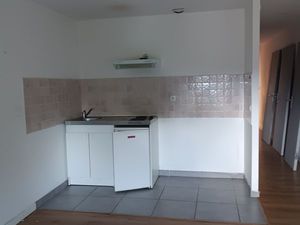 Logement type 2 (1 chambre) 1 er étage lamarque 33