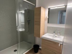 Chambre dans grand appartement à Compiègne