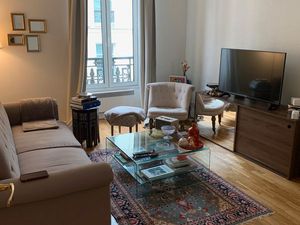 2 pièces 40 m2 3°étage ascenseur 75001