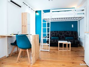 Location studio avec parking et climatisation