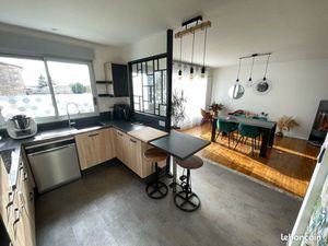 Maison rénovée centre de Chef-Boutonne