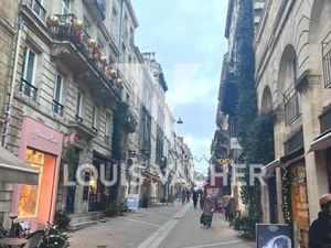 Local commercial 76 m²