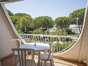 Studio double cabine + clim + terrasse + parking privé – La Petite Motte – 12 min plage ⭐