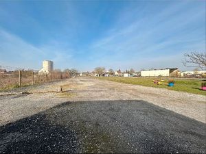 Terrain d'activité industriel a louer