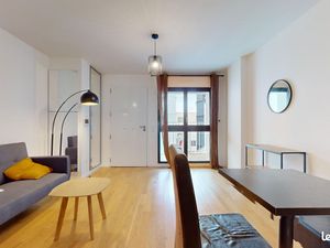 T2 meublé de 42 2 m² Paris