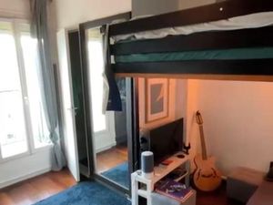 Studio rénové luxueux