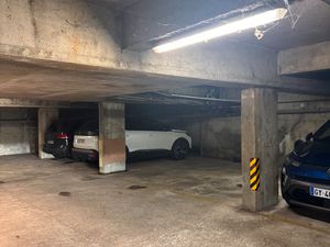 Place de Parking saint Louis