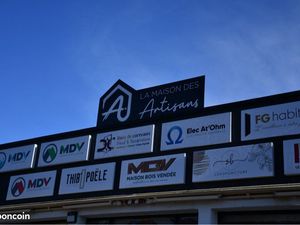 Espace publicitaire sur façade (Maison des Artisans)