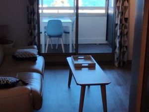 Six-Fours beau studio vue mer