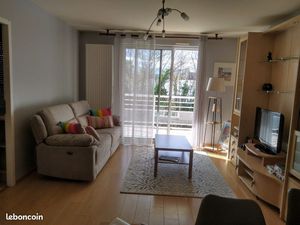 T3 dans résidence calme (garage+cave+parking+terrasse)