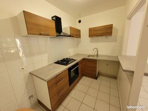 Location T3 (51 m²) - Petit Locatif avec Garage