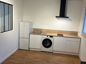 APPARTEMENT F2 meublé