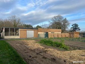 Maison et jardin potager ++