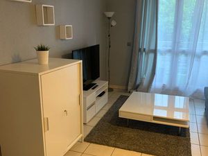 T2 rénové 40m² + Balcon vue Vélodrome + Clim + Box fermé – Marseille 8e