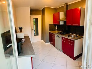 Chambre 1 pièce 12 m²