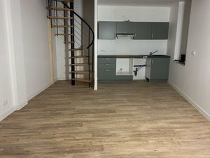 A louer maison mitoyenne avec garage rue des Chandiots