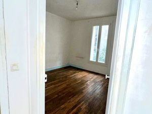 Appartement 27m2 avec travaux à Vincennes sur cour