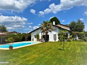 Maison Pessac Magonty