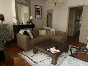 Appartement de caractère à louer à 2 pas de la pépinière