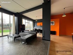Loft/atelier/surface 6 pièces 188 m²