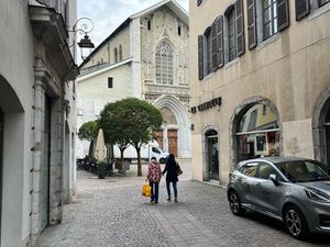 Murs commerciaux à vendre Chambéry centre