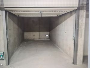 Particulier loue box sécurisé à TOULON 83100