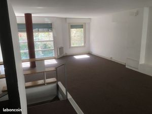 100m2 duplex intramuros