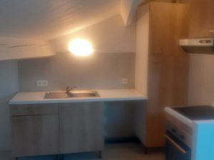 Part FER A CHEVAL loue appt t1 bis