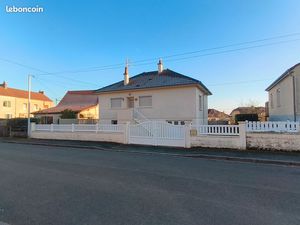 Vends pavillon sur secteur calme LE BREUIL