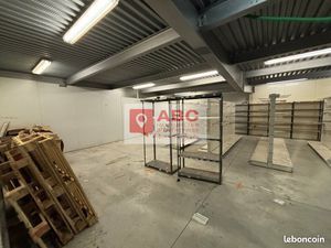 Local bureaux 356 m²