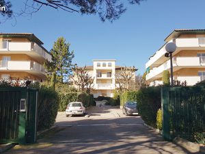 Parking à louer AIX EN PROVENCE / PUYRICARD