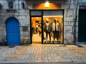 Local commercial Centre ville / boutique