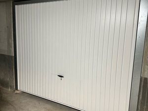 Garage à louer