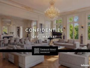 Appartement 6 pièces 363 m²